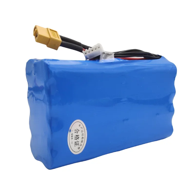14.4 فولت ~ 16.8 فولت 14000 مل - مراجعة Drone Battery Bag وسعره